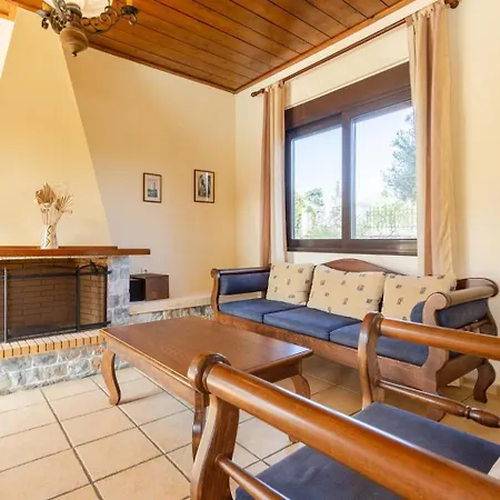 Ekklisies Dio Villa *