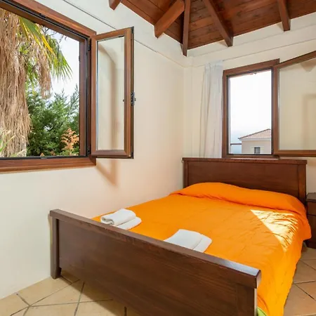 Villa Ekklisies Dio Kefalas